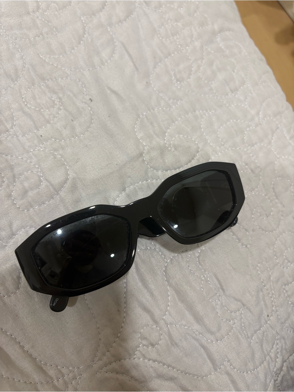 Versace Black Women's Retro Geometric Sunglasses